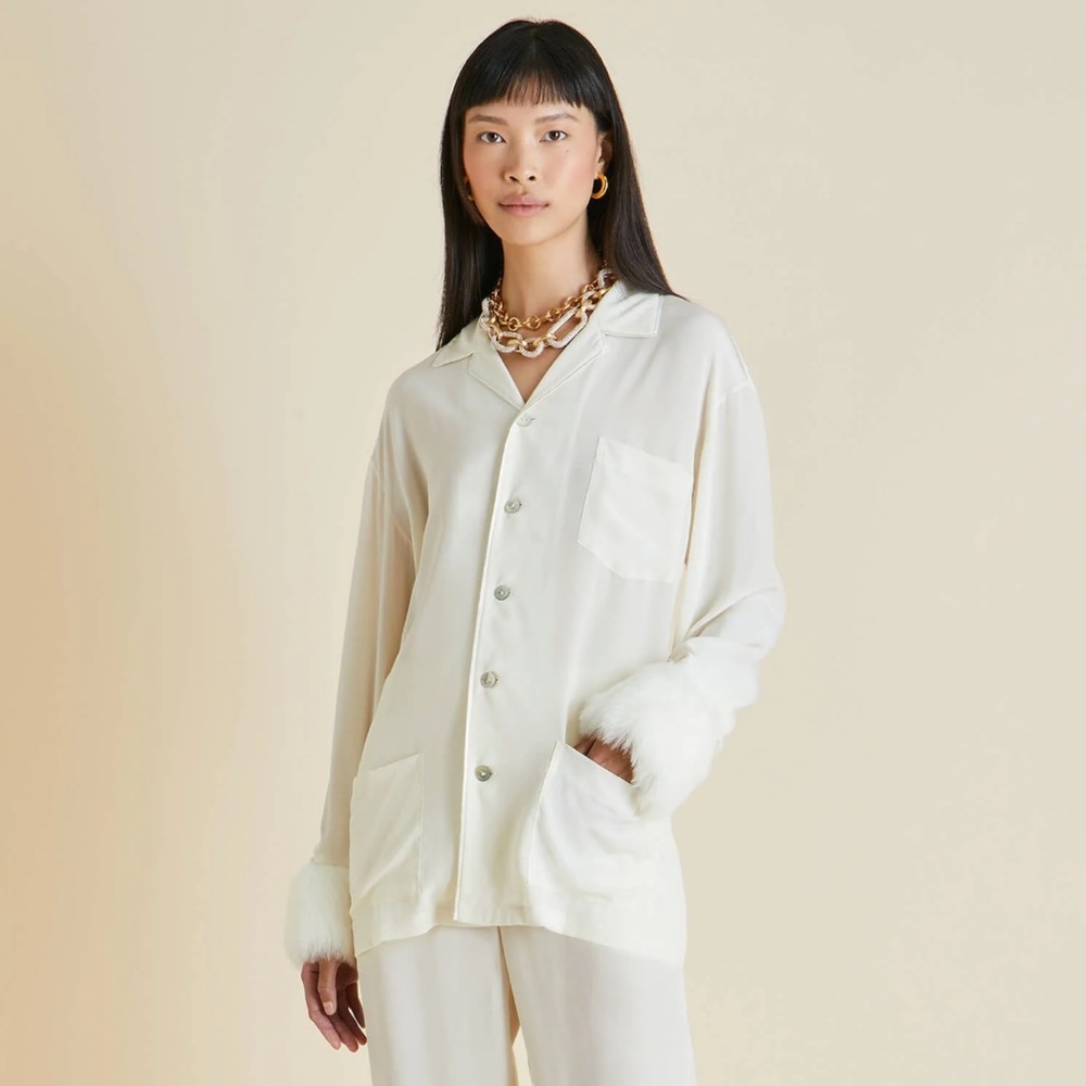 $810 OLIVIA VON HALLE Faux Fur-Trim Casablanca Silk Button Down Shirt